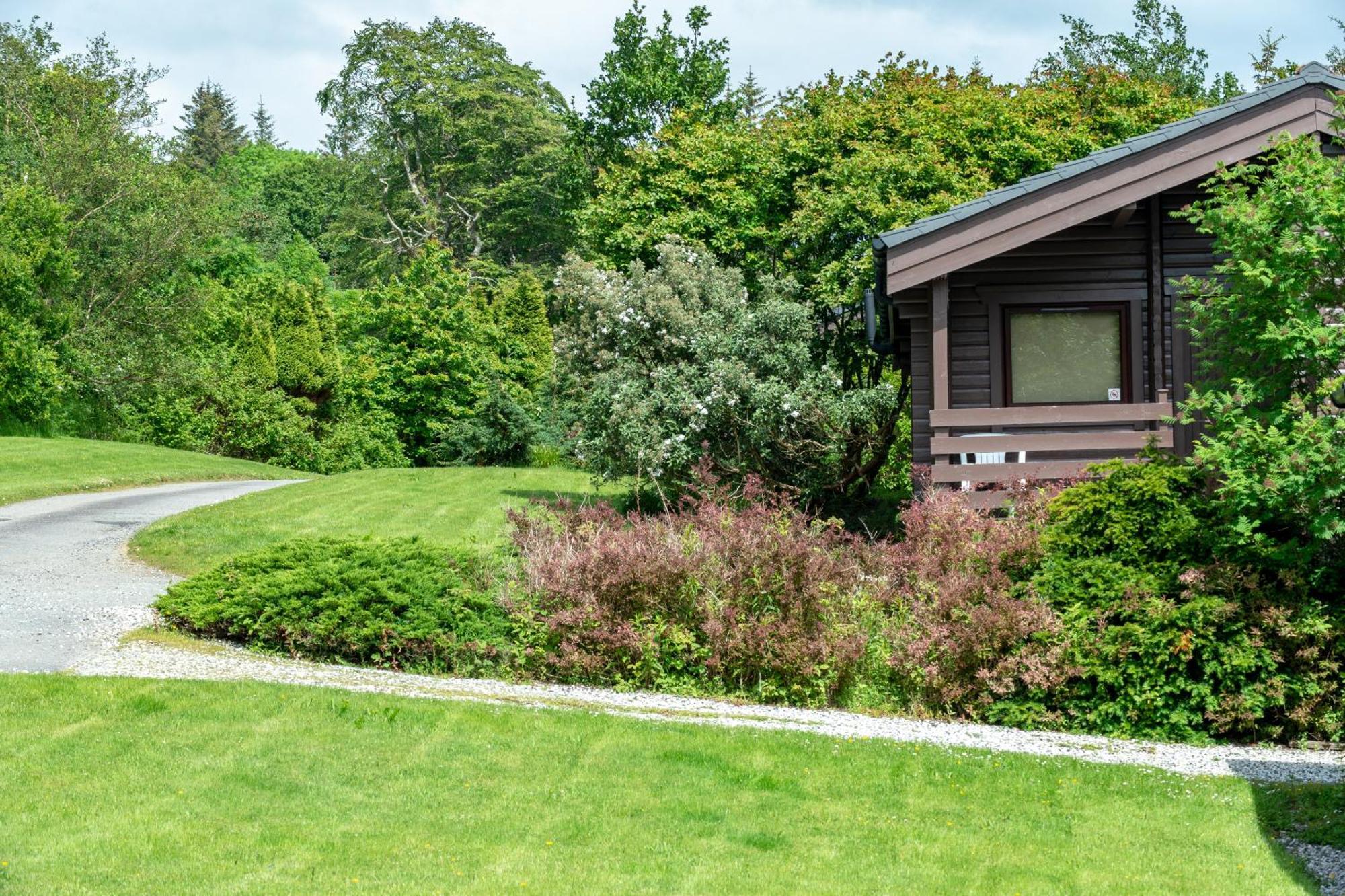 Armadale Castle Cabins Ardvasar  Exterior photo