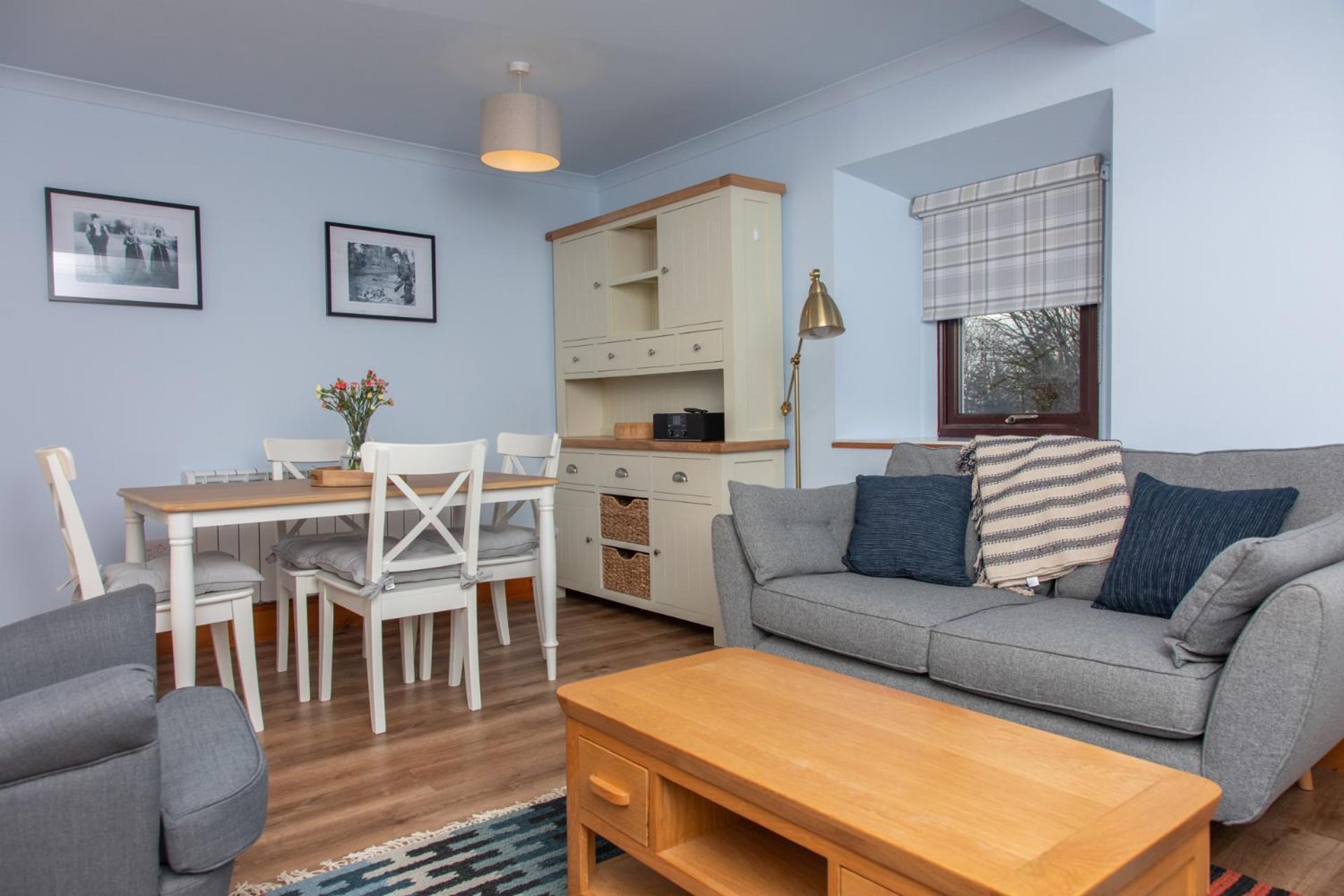 Armadale Castle Cabins Ardvasar  Room photo