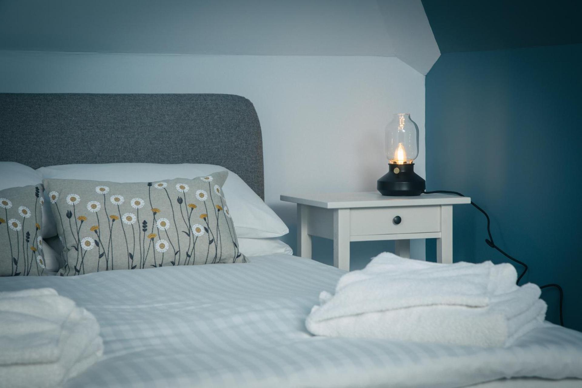 Armadale Castle Cabins Ardvasar  Room photo