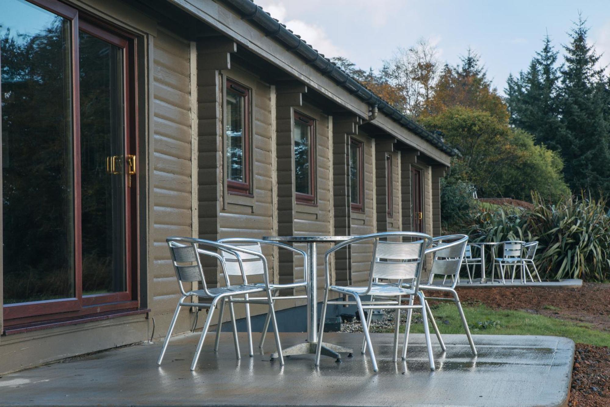Armadale Castle Cabins Ardvasar  Exterior photo