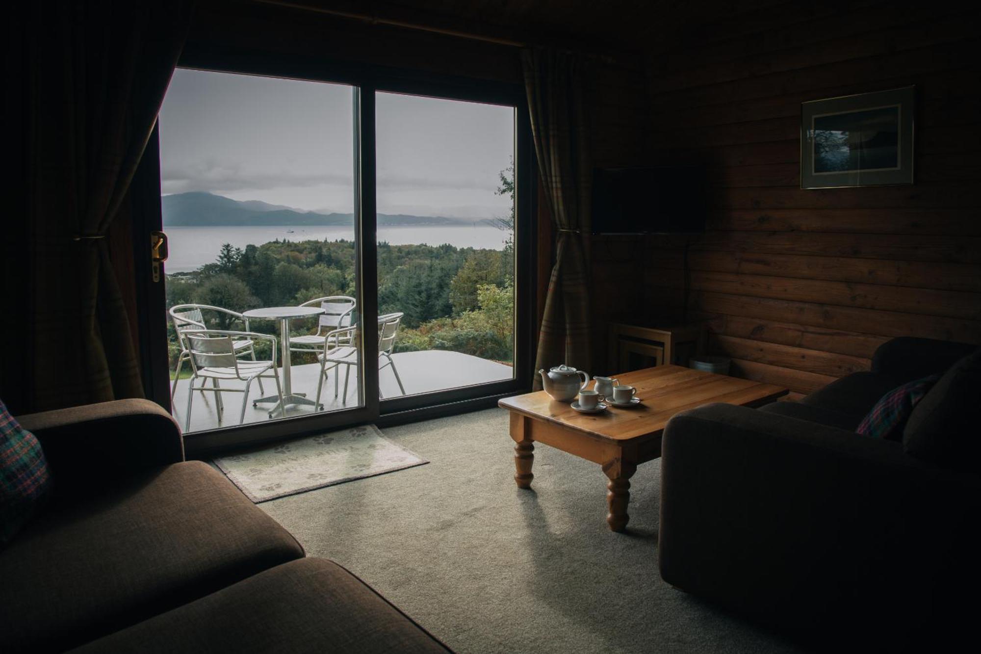 Armadale Castle Cabins Ardvasar  Room photo
