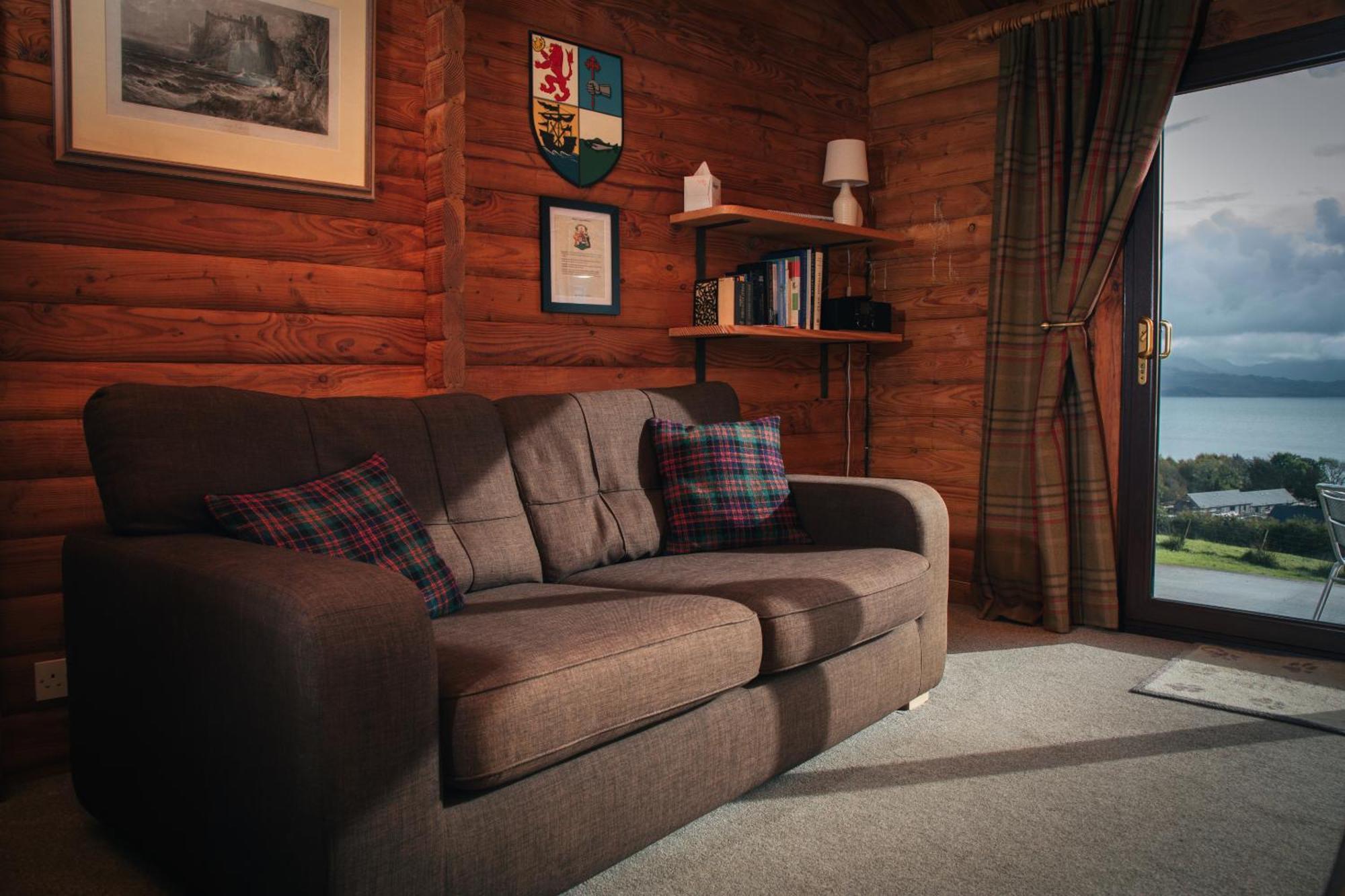 Armadale Castle Cabins Ardvasar  Room photo